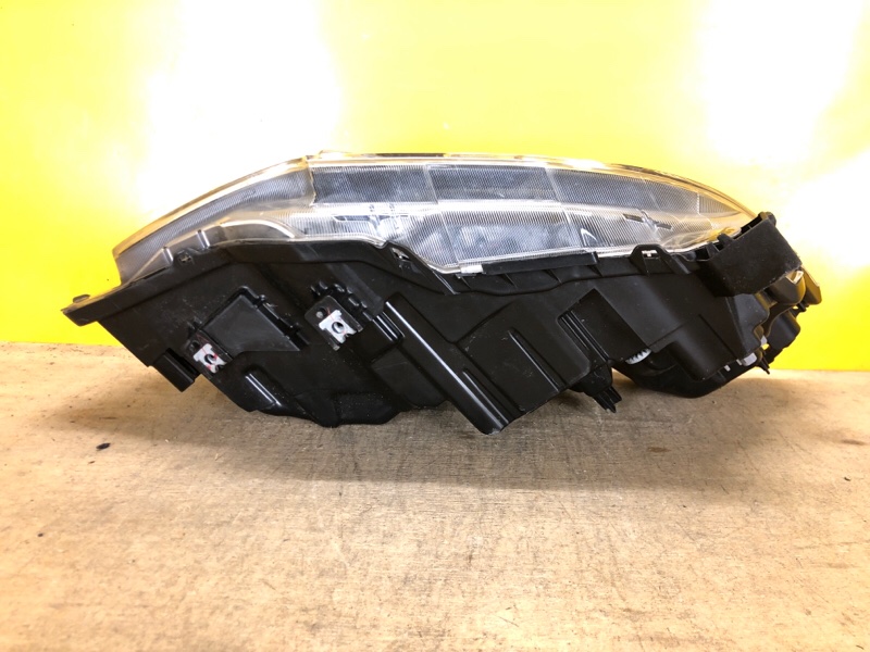 Фара левая CIVIC FC/FK 15-