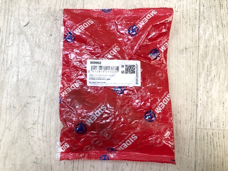 Запчасть втулка стабилизатора задняя CHEVROLET MALIBU 08-12 13281790 новая Втулка стабилизатора задняя CHEVROLET MALIBU 08-12 13281790 новая