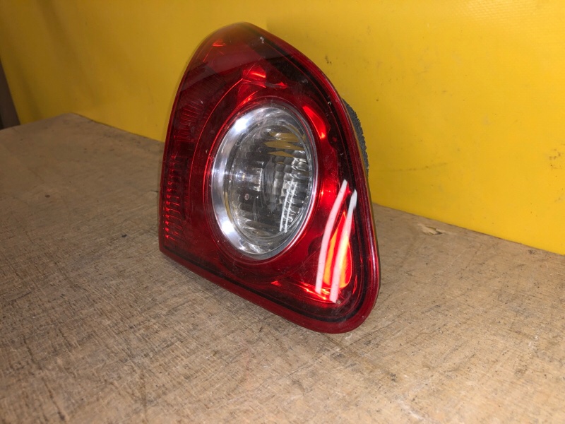 Фонарь внутренний левый QASHQAI 07-14 Фонарь внутренний левый QASHQAI 07-14