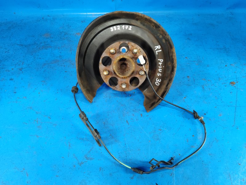 Запчасть ступица задняя левая TOYOTA PRIUS - 30 09-17 2010 ZVW30 42450-47040 Б/У Ступица задняя левая TOYOTA PRIUS - 30 09-17 2010 ZVW30 42450-47040 Б/У