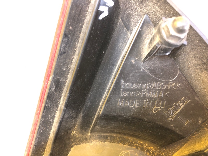 Фонарь внутренний левый QASHQAI 07-14 Фонарь внутренний левый QASHQAI 07-14