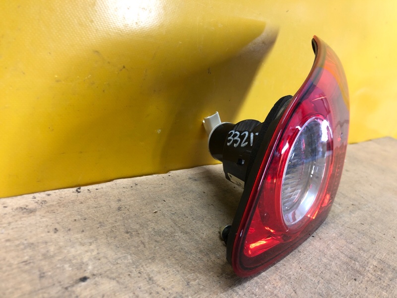 Фонарь внутренний правый NISSAN QASHQAI 07-14 Фонарь внутренний правый NISSAN QASHQAI 07-14