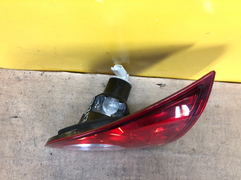 Фонарь внутренний правый QASHQAI 07-14 Фонарь внутренний правый QASHQAI 07-14