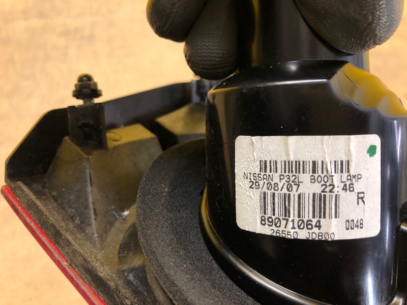 Фонарь внутренний правый QASHQAI 07-14 Фонарь внутренний правый QASHQAI 07-14