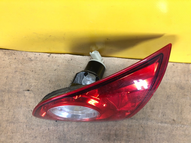 Фонарь внутренний правый QASHQAI 07-14 Фонарь внутренний правый QASHQAI 07-14