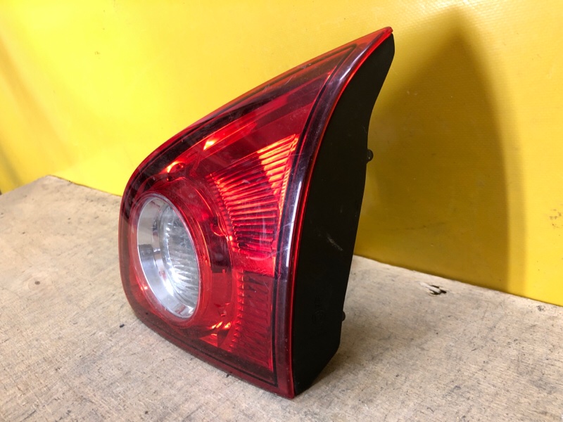 Фонарь внутренний правый QASHQAI 07-14 Фонарь внутренний правый QASHQAI 07-14