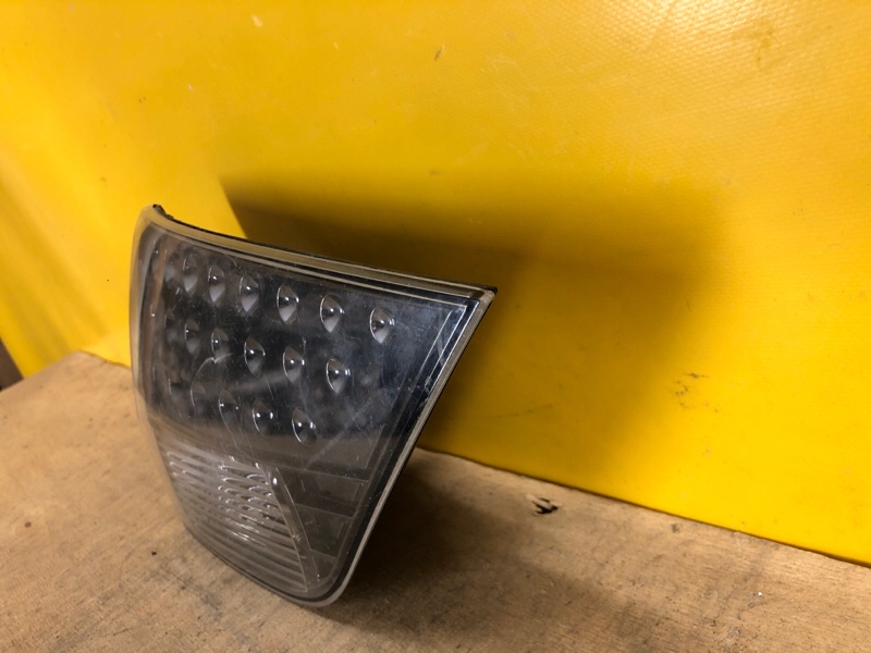 Фонарь внутренний левый OUTLANDER XL 05-13 Фонарь внутренний левый OUTLANDER XL 05-13