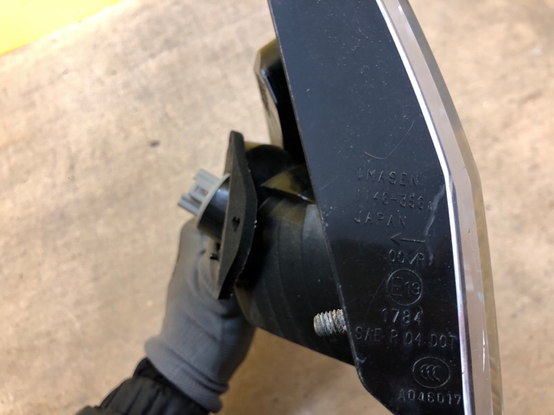 Фонарь внутренний левый OUTLANDER XL 05-13 Фонарь внутренний левый OUTLANDER XL 05-13