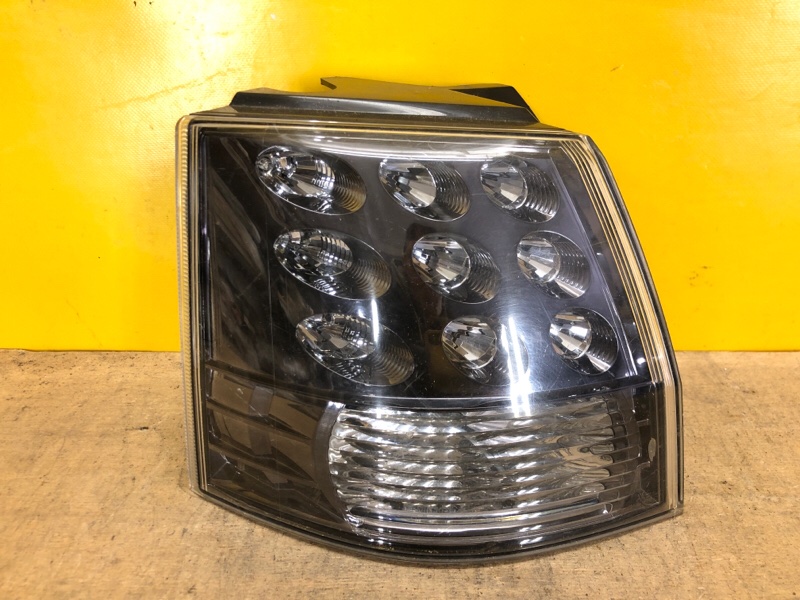 Фонарь наружный левый MITSUBISHI OUTLANDER XL 05-13 8330A379 Б/У