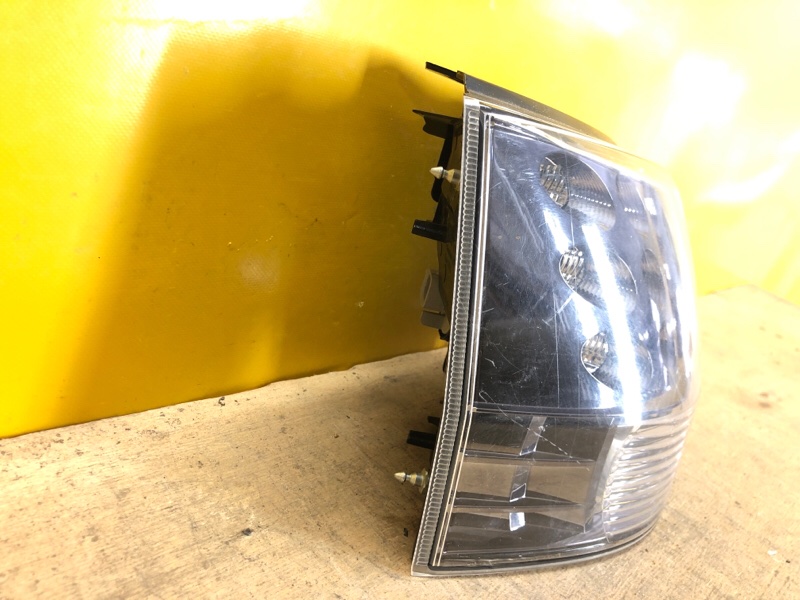 Фонарь наружный левый MITSUBISHI OUTLANDER XL 05-13