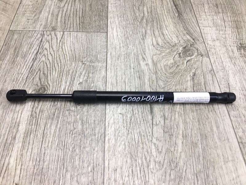 Амортизатор крышки багажника VOLKSWAGEN BEETLE 11-19 2012 5C1 2.5 CBUA 5C3827550 Б/У