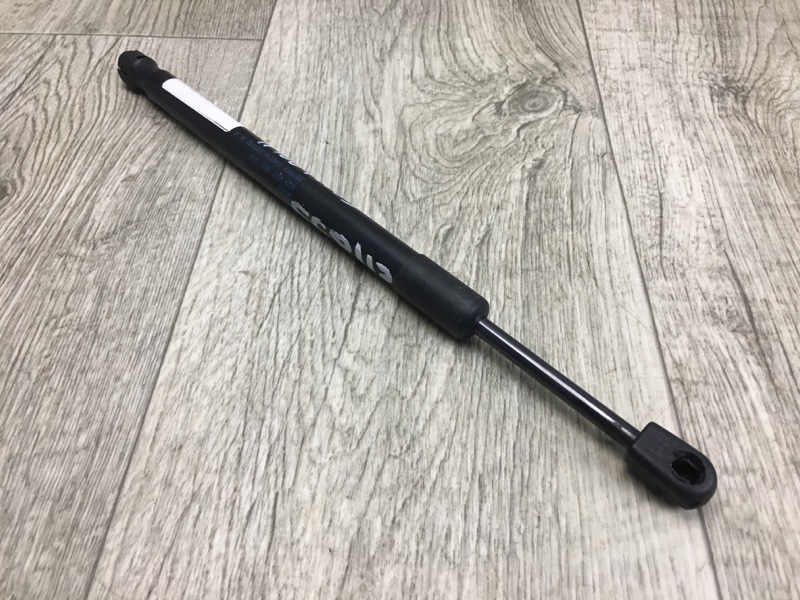 Амортизатор крышки багажника VOLKSWAGEN BEETLE 11-19 5C1 2.5 CBUA