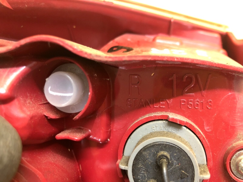 Фонарь наружный правый LANCER X 10 07-15