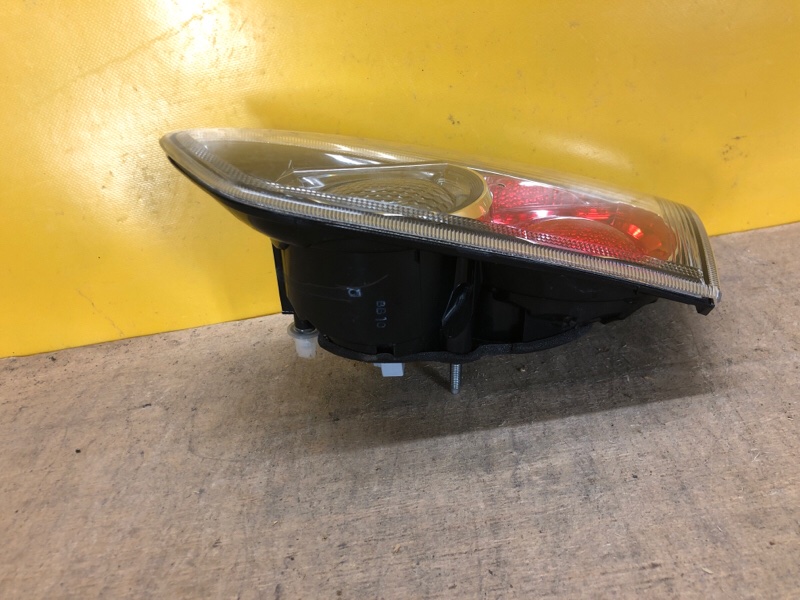 Фонарь внутренний правый LANCER X 10 15-17 Фонарь внутренний правый LANCER X 10 15-17