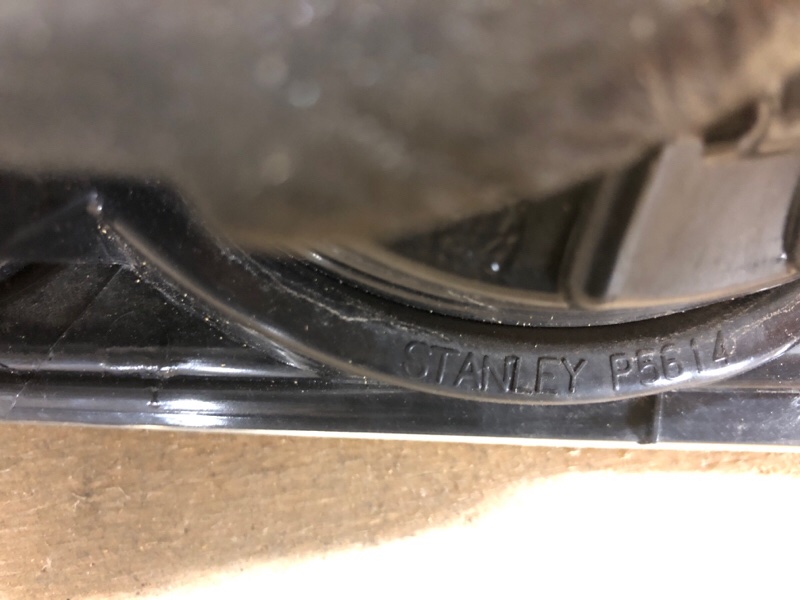 Фонарь внутренний левый LANCER X 10 15-17 Фонарь внутренний левый LANCER X 10 15-17