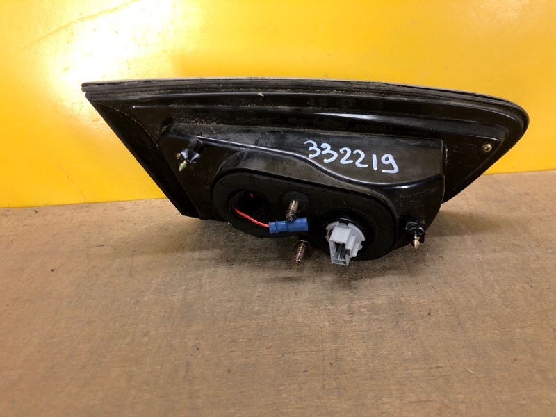 Фонарь внутренний правый LANCER X 10 15-17 Фонарь внутренний правый LANCER X 10 15-17