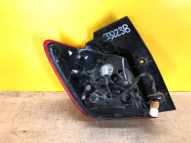 Фонарь наружный правый ASX / OUTLANDER SPORT 10-21 Фонарь наружный правый ASX / OUTLANDER SPORT 10-21