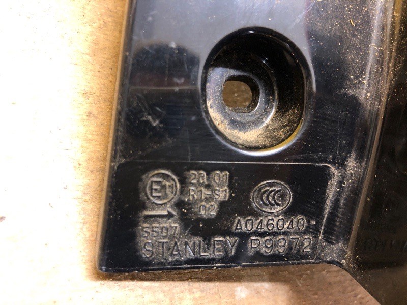 Фонарь наружный правый ASX / OUTLANDER SPORT 10-21 Фонарь наружный правый ASX / OUTLANDER SPORT 10-21