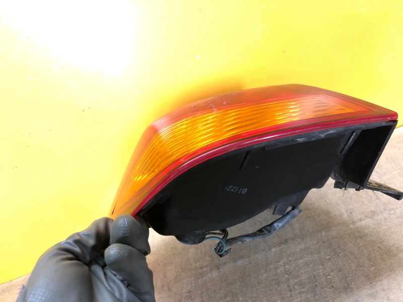 Фонарь наружный левый ASX / OUTLANDER SPORT 10-21 Фонарь наружный левый ASX / OUTLANDER SPORT 10-21