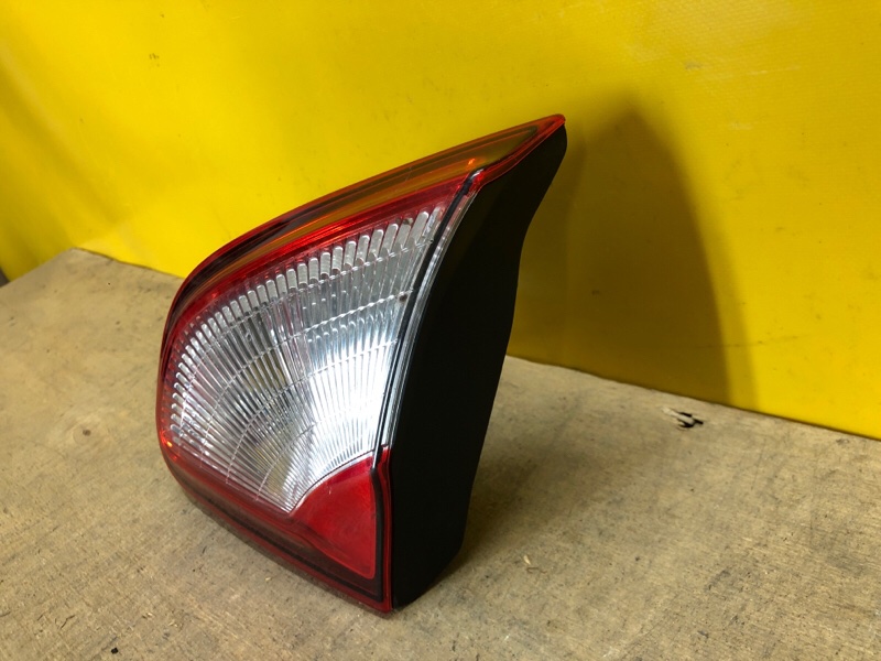 Фонарь внутренний правый QASHQAI 07-14 Фонарь внутренний правый QASHQAI 07-14