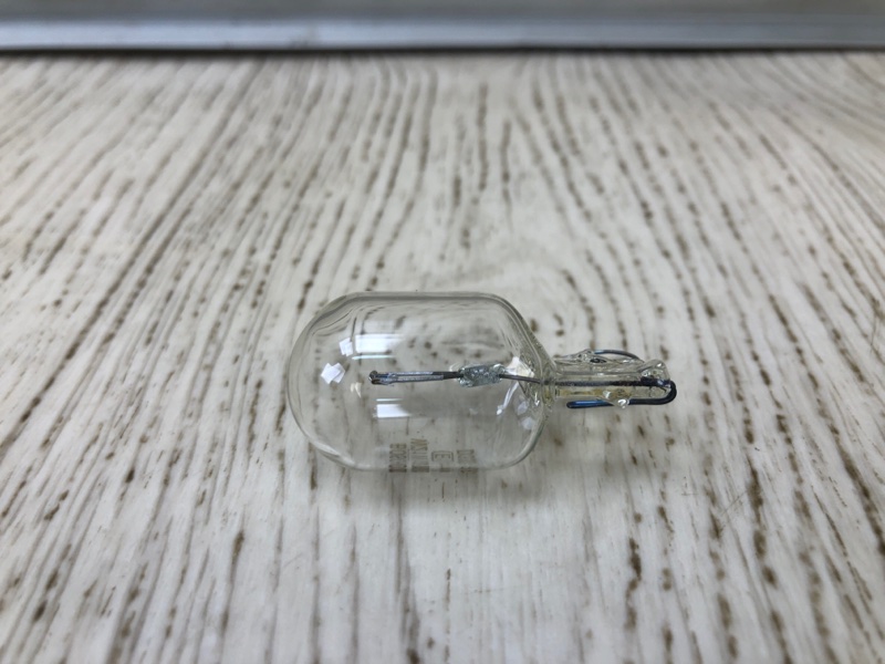 Лампочка ES300 96-01