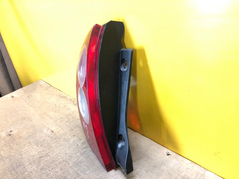 Фонарь наружный левый MICRA 03-11