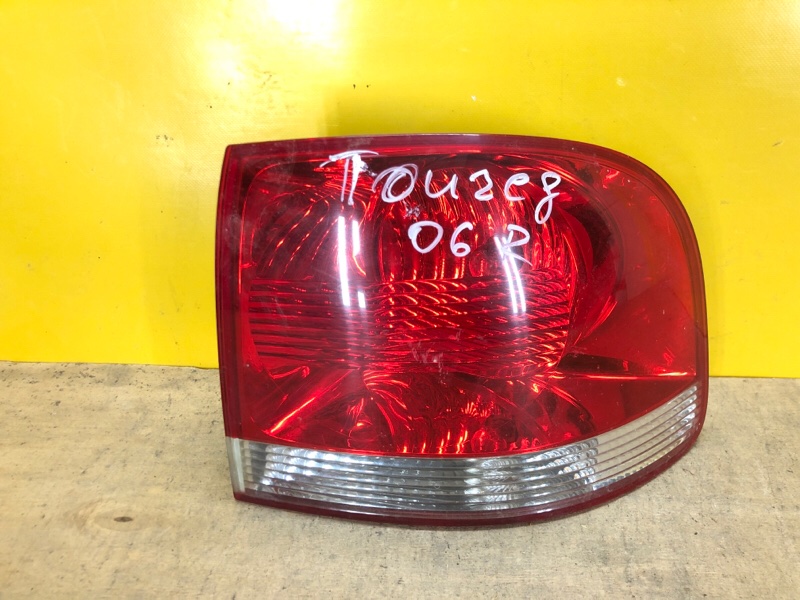 Фонарь наружный правый VOLKSWAGEN TOUAREG 02-10 7L6945096K Б/У