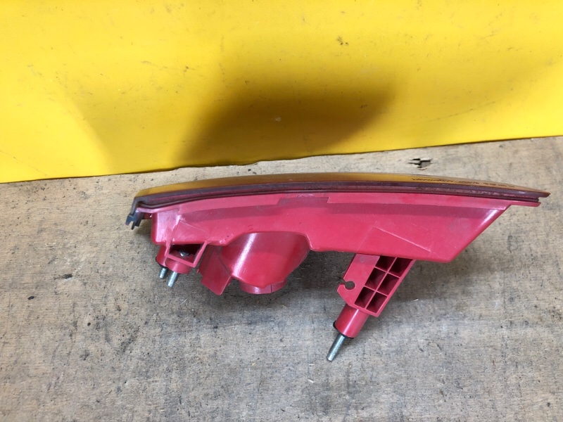 Фонарь внутренний левый FX S50 03-08