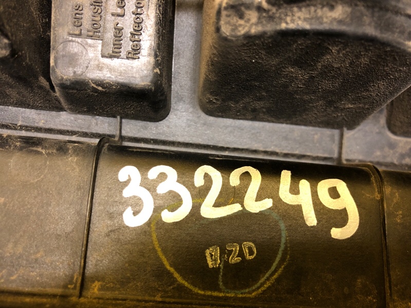 Фонарь наружный левый PATHFINDER R51 04-14 Фонарь наружный левый PATHFINDER R51 04-14