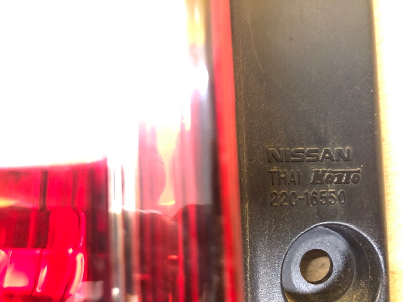 Фонарь наружный левый PATHFINDER R51 04-14 Фонарь наружный левый PATHFINDER R51 04-14