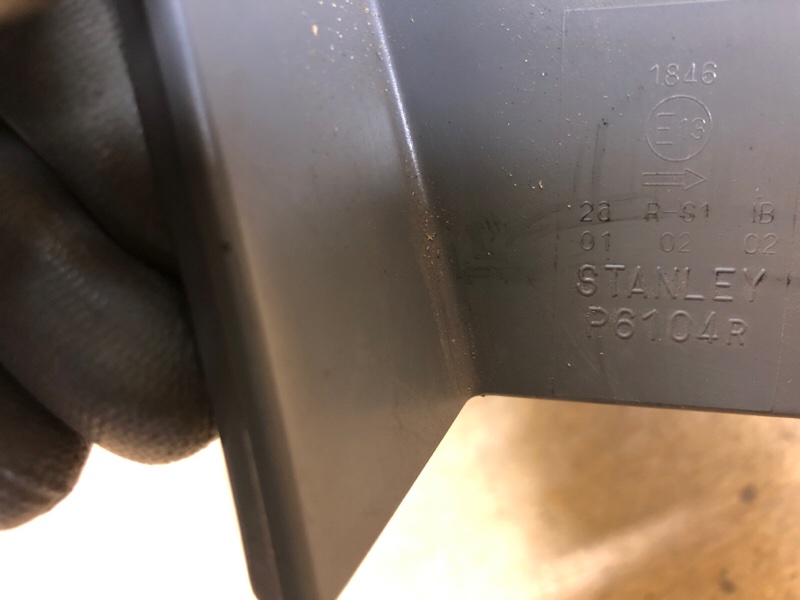 Фонарь наружный правый CIVIC 4D 06-11