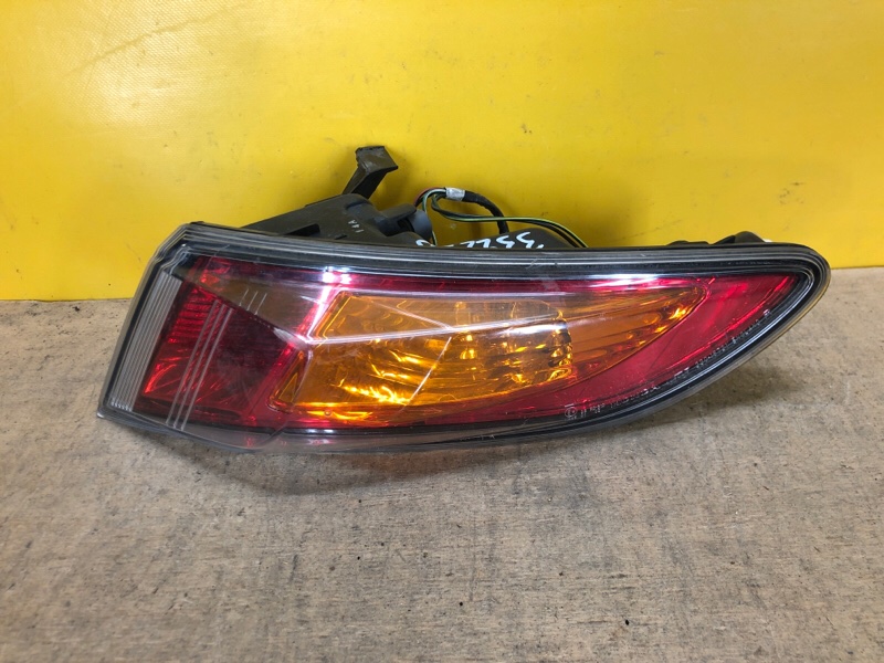 Фонарь наружный правый HONDA CIVIC 5D 06-11 33501SMGE04 Б/У