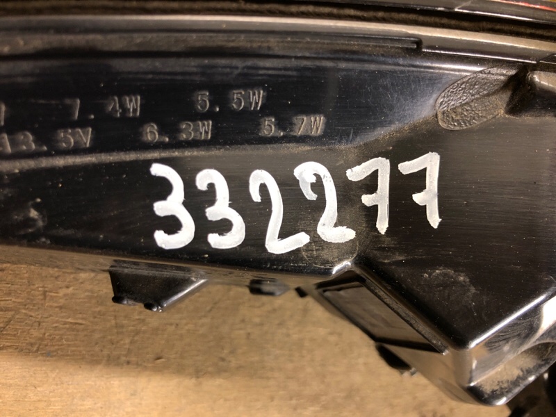 Фонарь наружный правый QX60/JX35 12-20 Фонарь наружный правый QX60/JX35 12-20