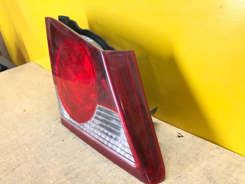 Фонарь внутренний левый CIVIC 4D 06-11