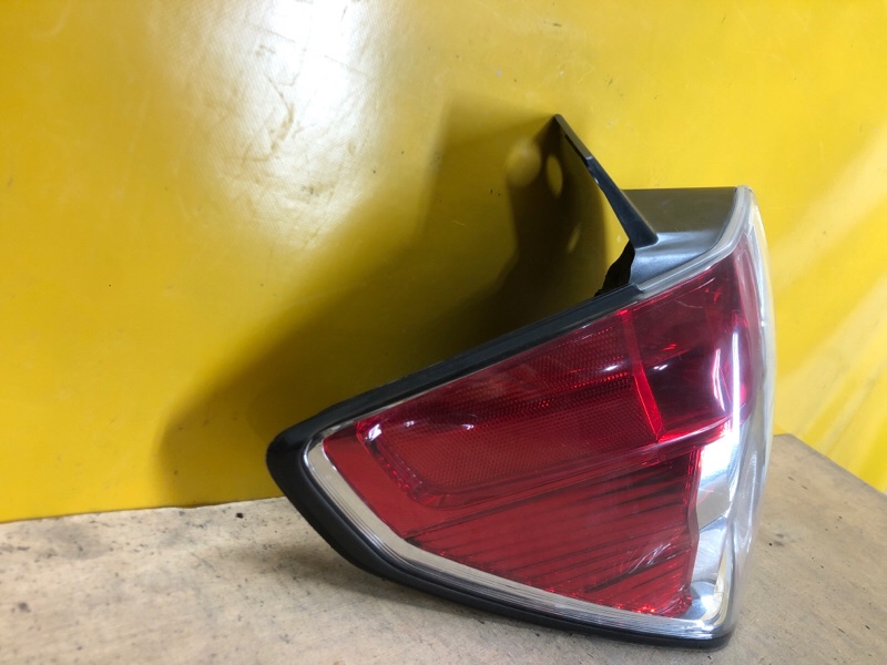 Фонарь наружный левый SUBARU FORESTER SH 07-12