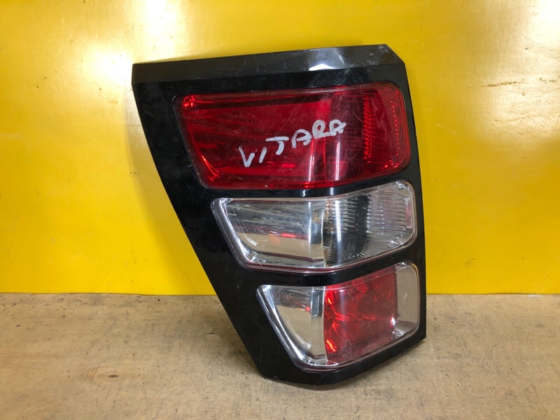 Фонарь наружный левый SUZUKI GRAND VITARA 05-15 35670-65J11 Б/У