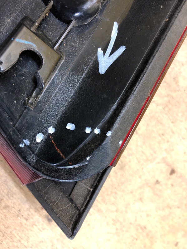 Фонарь наружный левый GRAND VITARA 05-15