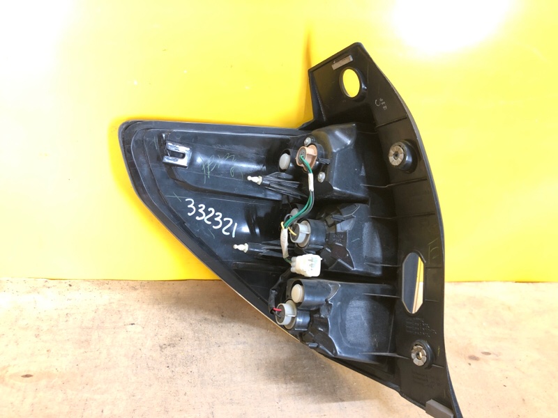 Фонарь наружный правый FORESTER SH 07-12