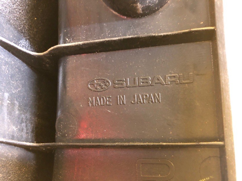 Фонарь наружный правый FORESTER SH 07-12