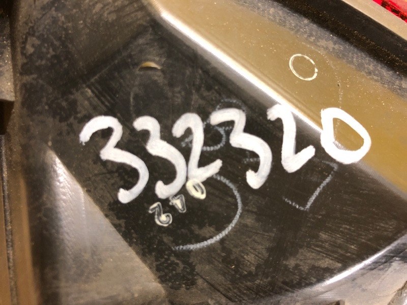 Фонарь наружный левый LEGACY 09-15 BM