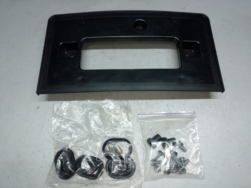Площадка номерного знака передняя ACURA ILX 16-19 71145-TV9-A00 новая