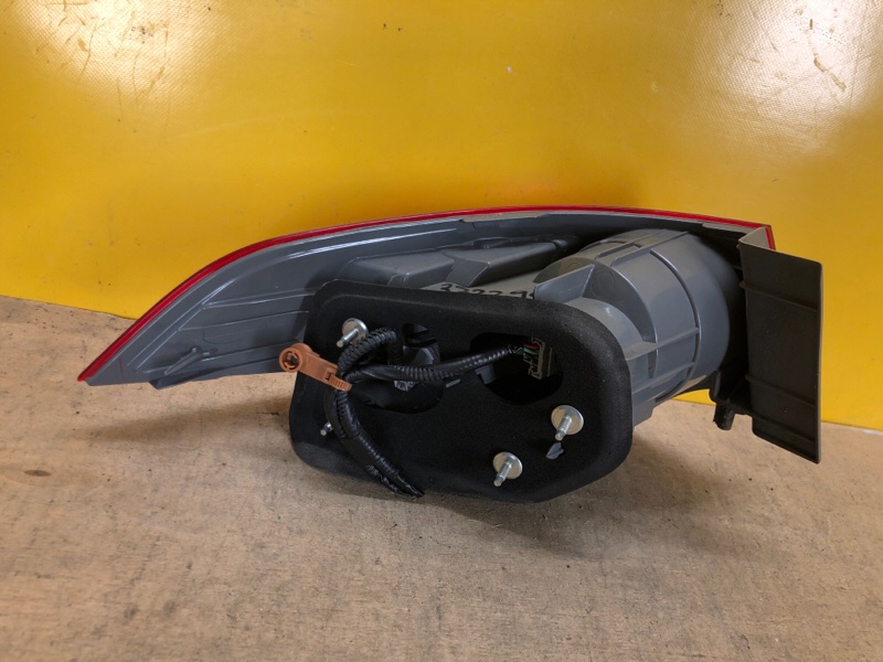 Фонарь наружный правый ACCORD CU8 / TSX 08-14 Фонарь наружный правый ACCORD CU8 / TSX 08-14