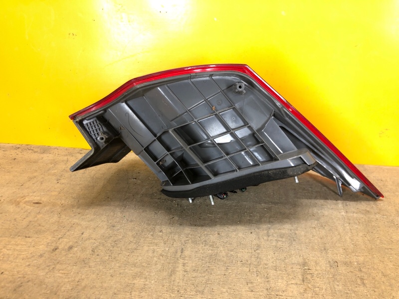 Фонарь наружный правый ACCORD CU8 / TSX 08-14 Фонарь наружный правый ACCORD CU8 / TSX 08-14