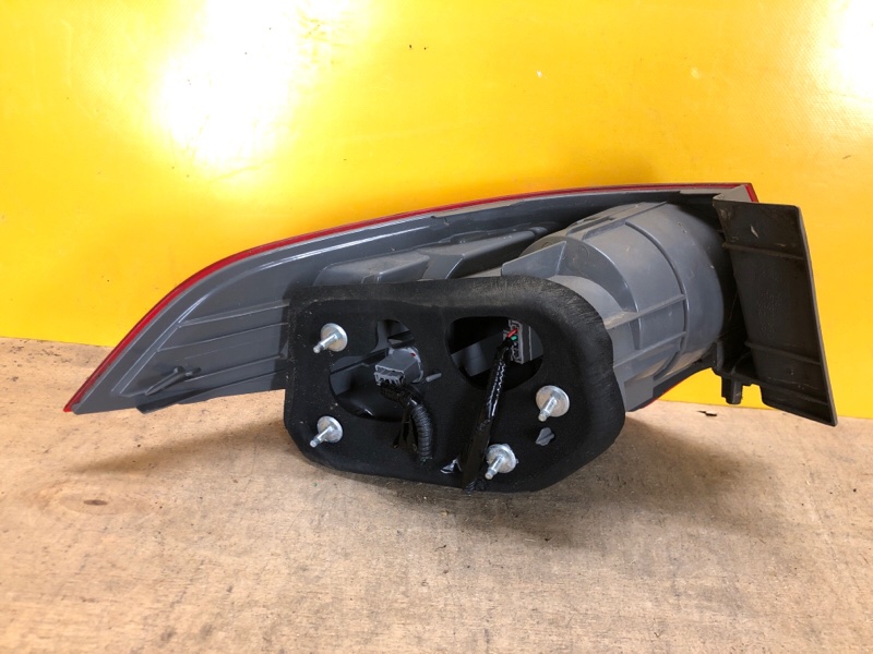 Фонарь наружный правый ACCORD CU8 / TSX 08-14 Фонарь наружный правый ACCORD CU8 / TSX 08-14