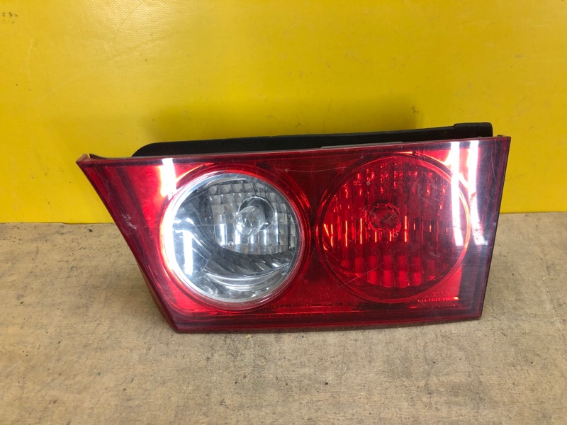 Запчасть фонарь внутренний правый HONDA ACCORD CL7 / TSX 03-08 34151SEA901 Б/У Фонарь внутренний правый HONDA ACCORD CL7 / TSX 03-08 34151SEA901 Б/У