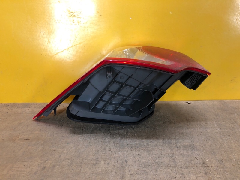 Фонарь наружный левый ACCORD CU8 / TSX 08-14 Фонарь наружный левый ACCORD CU8 / TSX 08-14