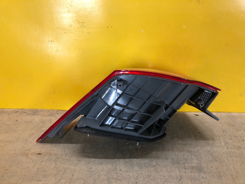 Фонарь наружный левый ACCORD CU8 / TSX 08-14 Фонарь наружный левый ACCORD CU8 / TSX 08-14