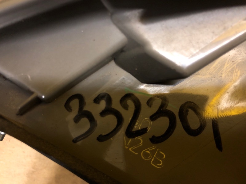 Фонарь наружный правый ACCORD CU8 / TSX 08-14