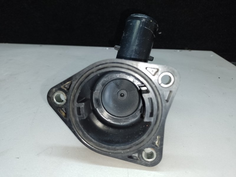Корпус термостата LEXUS CT200 11-17 1.8 2ZRFXE