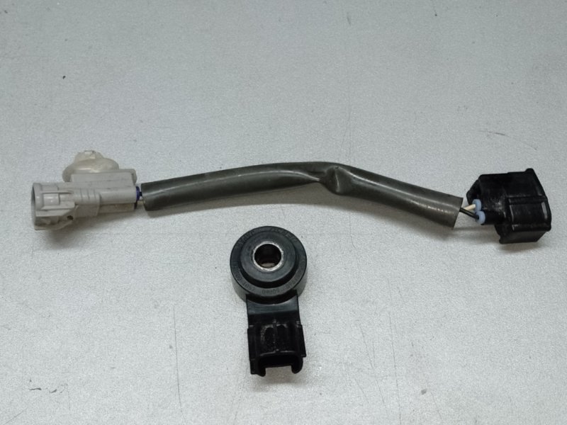 Датчик детонации LEXUS CT200 11-17 2013 1.8 2ZRFXE 89615-20090 Б/У